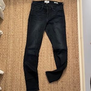 FRAME Le Skinny de Jeanne